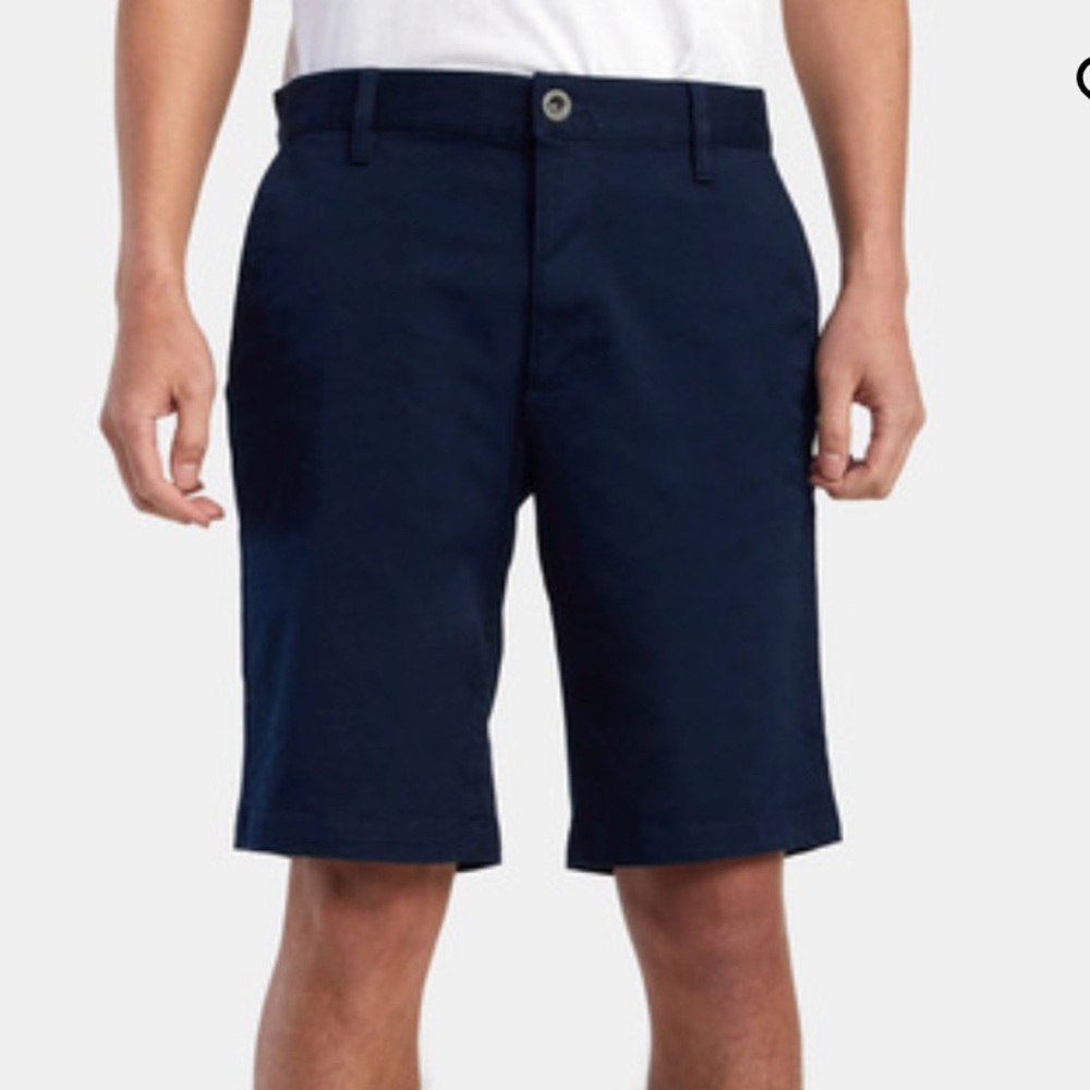 RVCA, NWT, navy marine weekend stretch shorts, classic length 20”. Size 38.